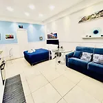 Donn'anna Center Apartment *