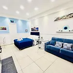 Donn'anna Center Naples