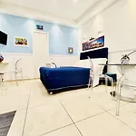 Donn'anna Center Apartment Naples
