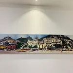 Donn'anna Center Apartment *